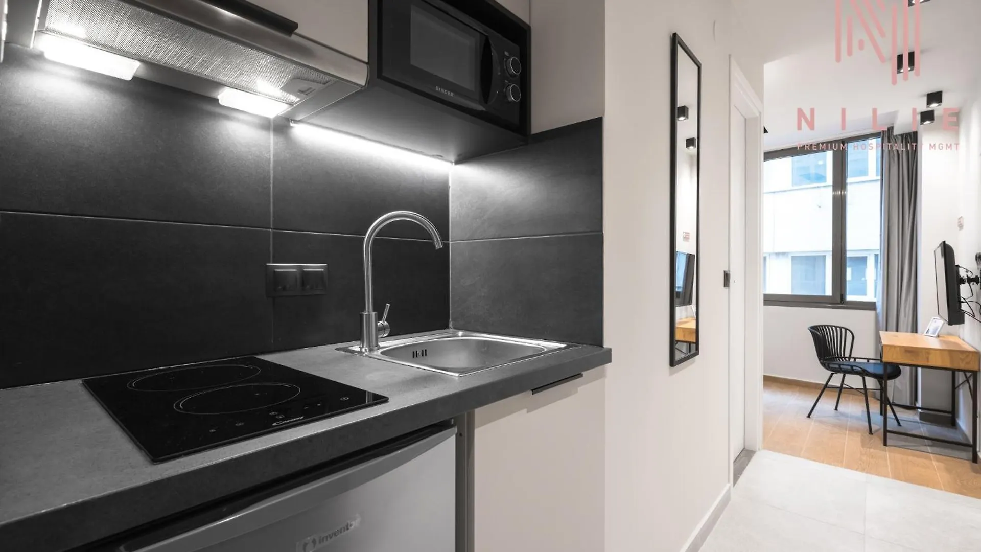 Vellow Door, Nilie Hospitality Mgmt Soluň Apartmán