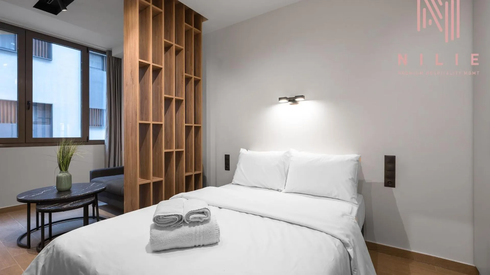 Vellow Door, Nilie Hospitality Mgmt Soluň 0*,